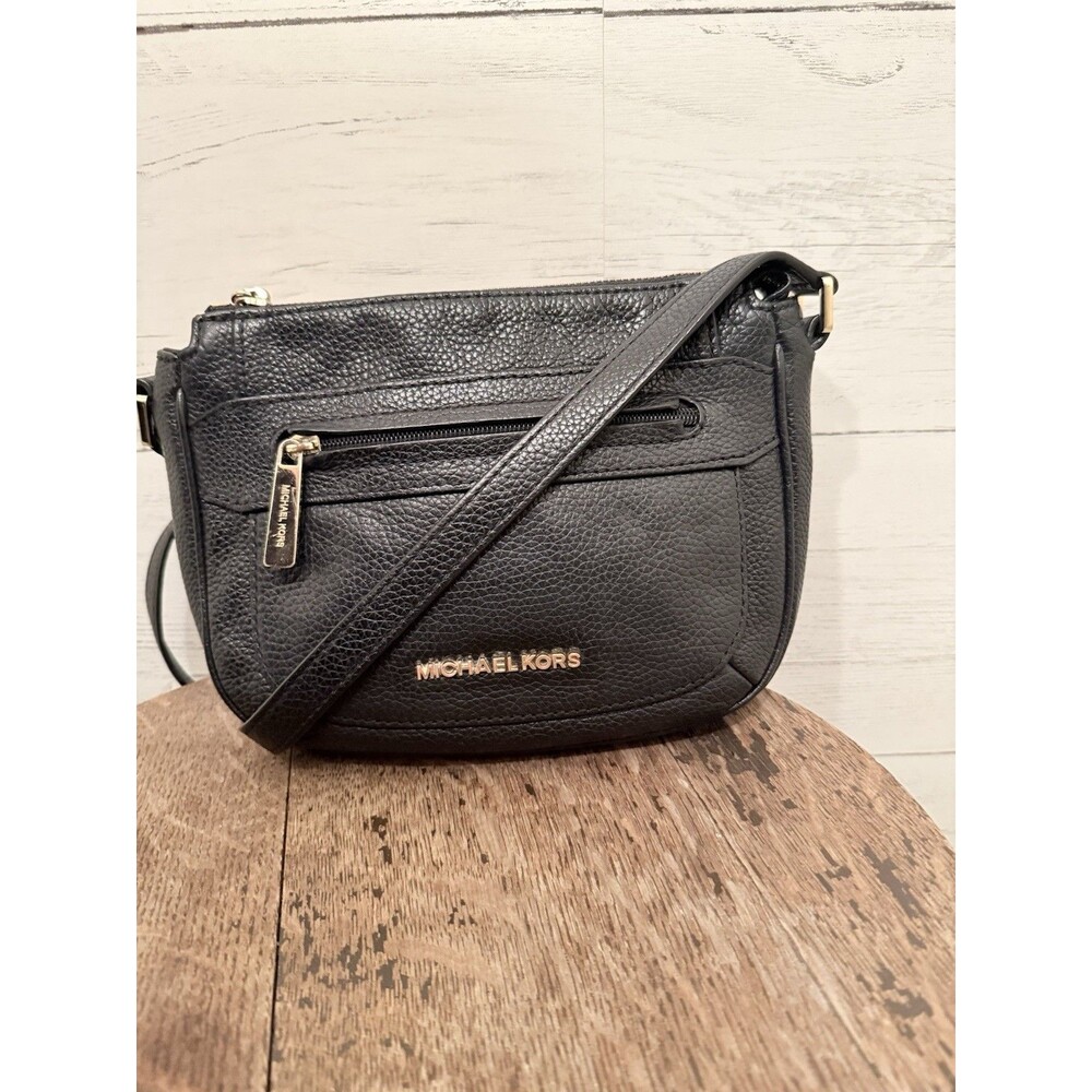 MICHAEL KORS Julia Women MK MD Messenger Bag Purse Black Leather Gold 38H8XJQM2L